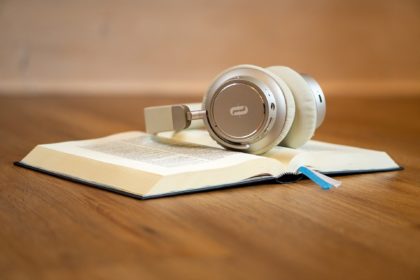 Free Audiobooks with Speed Reading Course